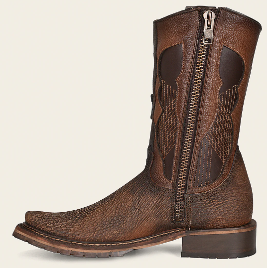 Bota tradicional en piel genuina de tiburón para caballero.