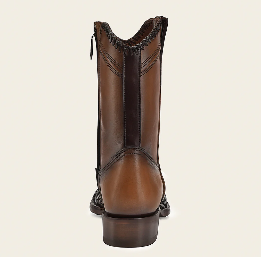 Bota casual en piel genuina para caballero.