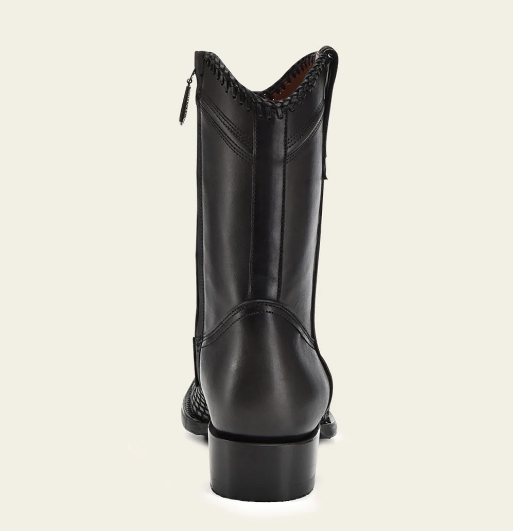 Bota casual en piel genuina para caballero.