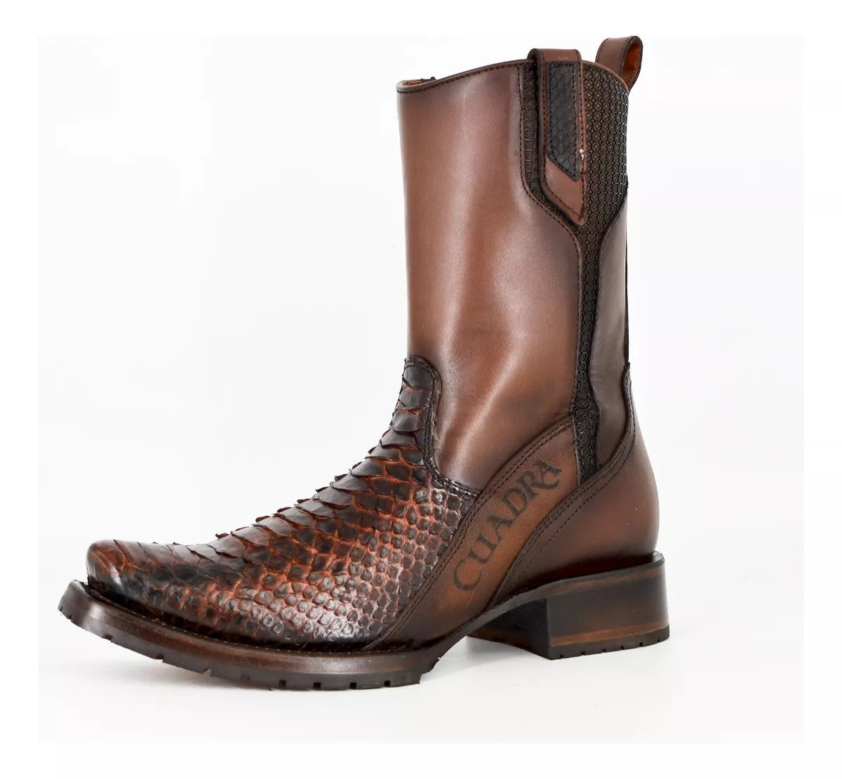 Bota Caballero Cuadra Piton Suade.