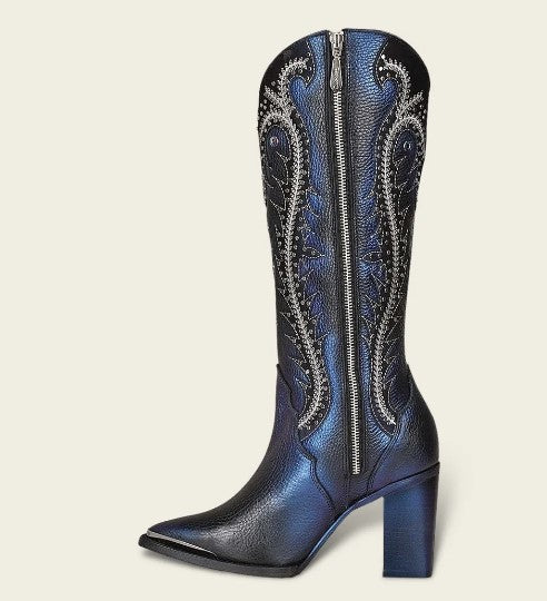 Bota tradicional en piel genuina para dama.