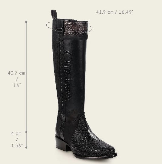 Bota casual en piel genuina de mantarraya para dama.