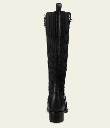 Bota casual en piel genuina de mantarraya para dama.