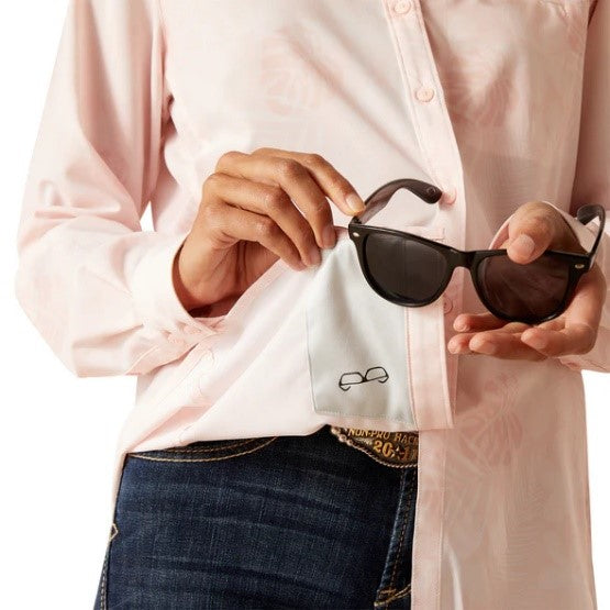 Camisa Ariat VentTEK Stretch Palms.