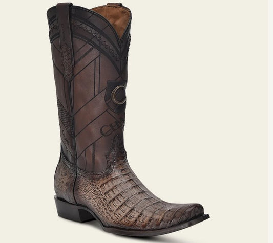 Bota tradicional en piel genuina de fuscus para caballero.