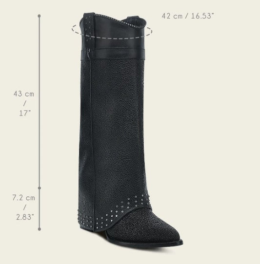 Bota casual en piel genuina de mantarraya para dama.