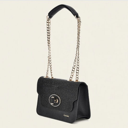 Crossbody en piel genuina de mantarraya.
